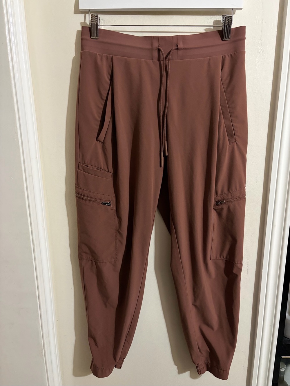 Athleta Venture Cargo Jogger Pants in Rust Brown